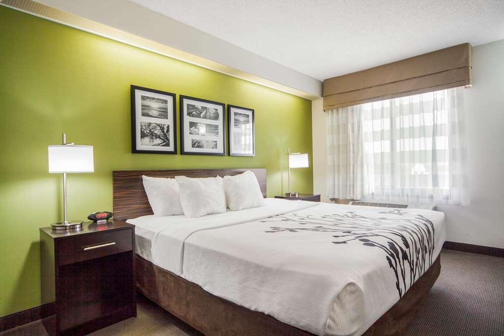 Sleep Inn & Suites Колумбус Номер фото