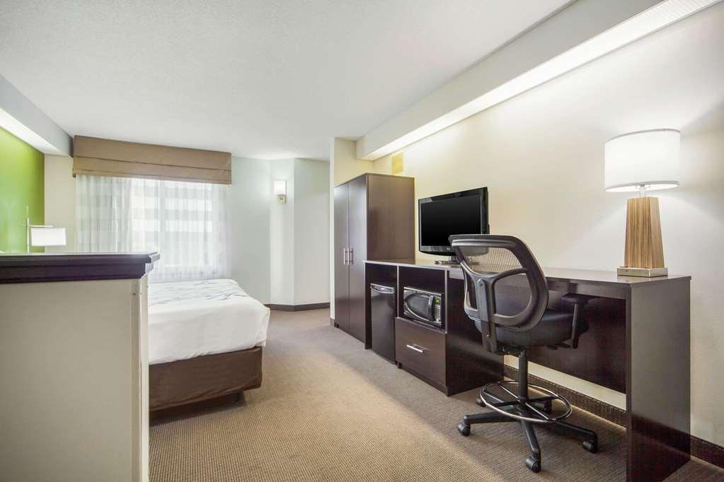 Sleep Inn & Suites Колумбус Номер фото
